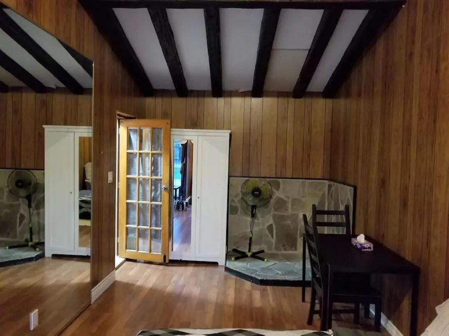 Private Rooms 5 Min Finch West Subway - York University Τορόντο Εξωτερικό φωτογραφία