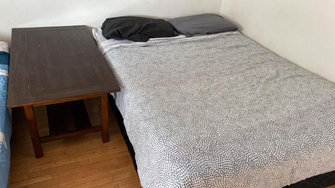 Private Rooms 5 Min Finch West Subway - York University Τορόντο Εξωτερικό φωτογραφία