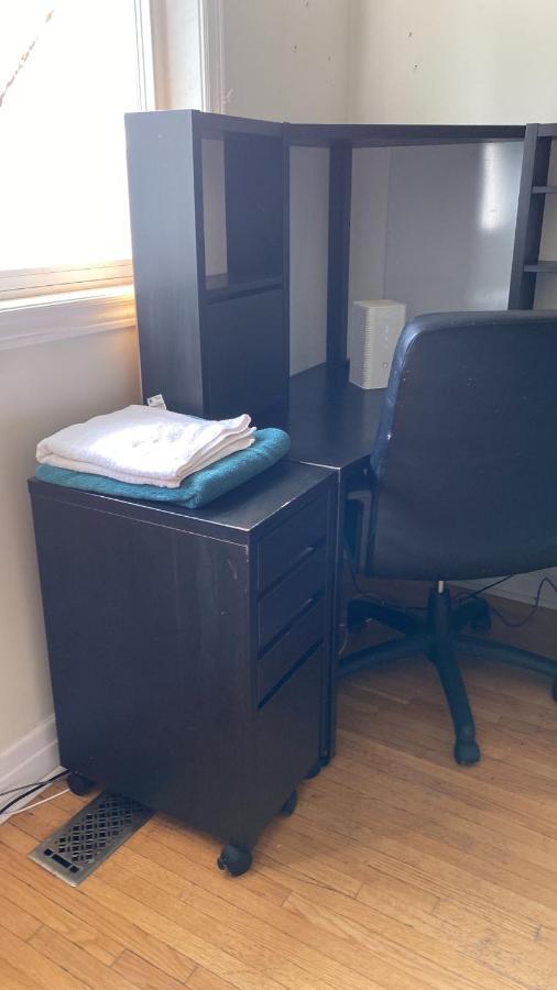 Private Rooms 5 Min Finch West Subway - York University Τορόντο Εξωτερικό φωτογραφία